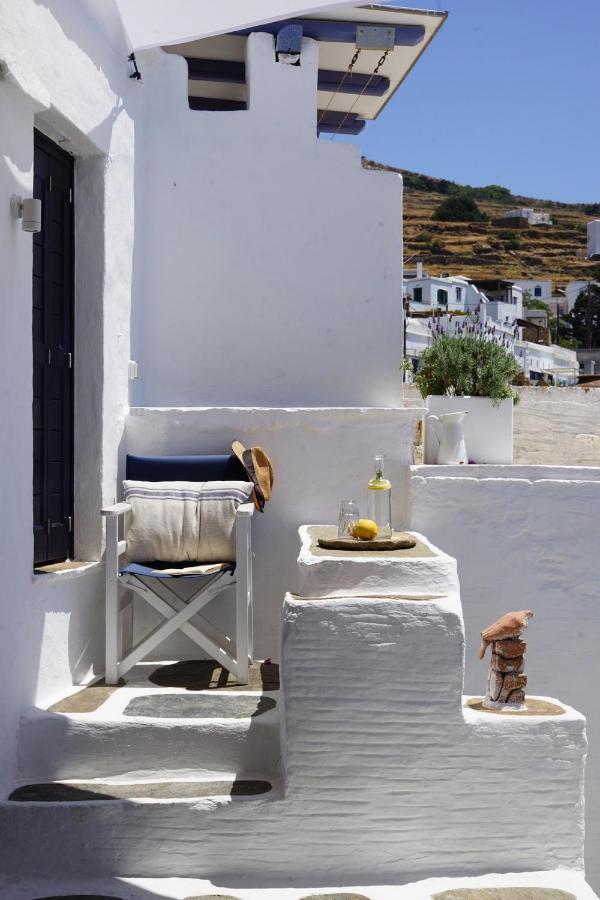 The Artist House Villa Triandaros (Tinos)