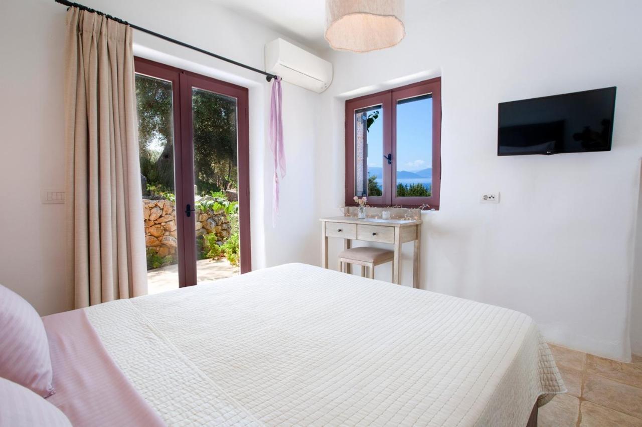 Amapola Boutique Villas With Sea Access - Phos Villa *