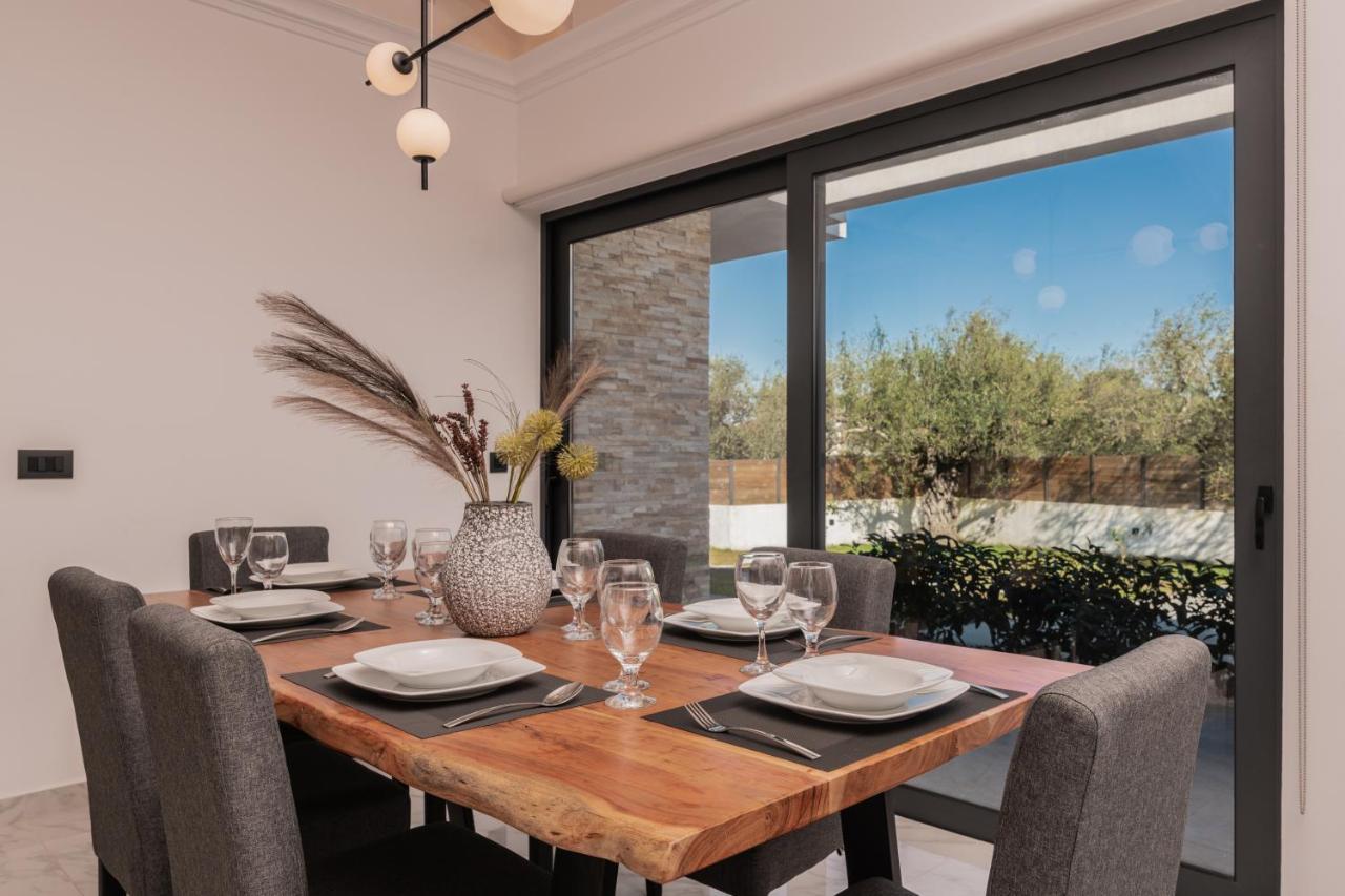 Armonia Boutique Aparthotel Meson Yerakarion