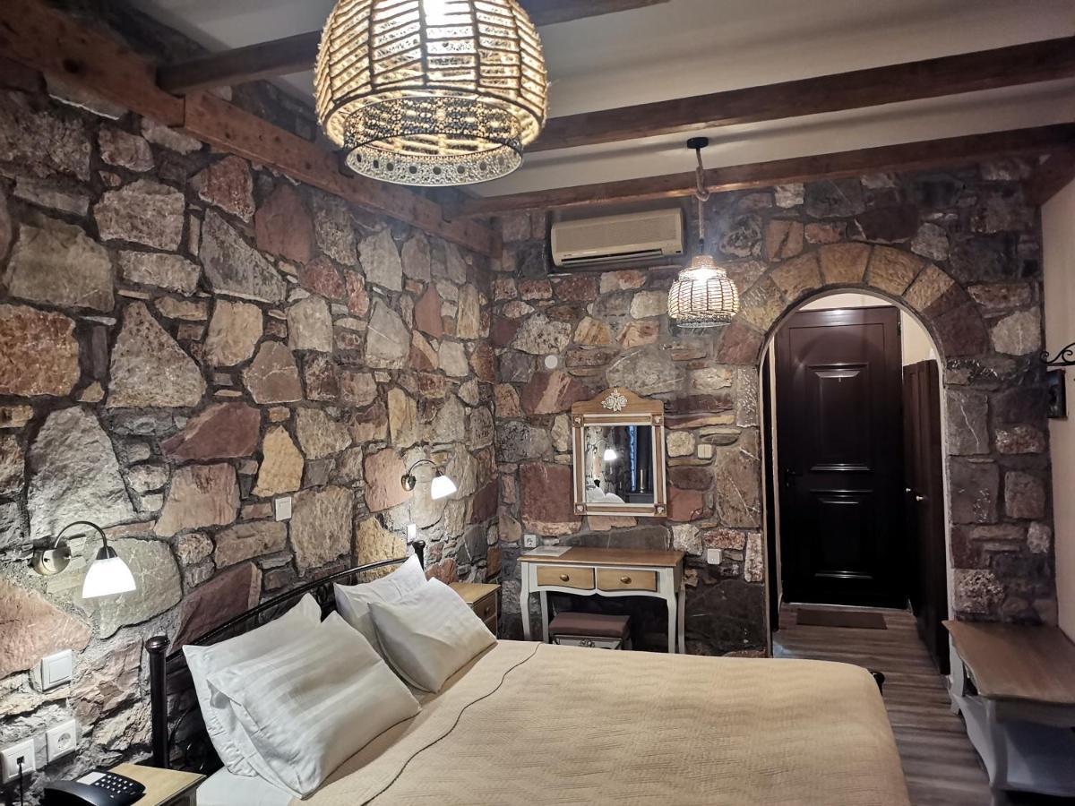 Aparthotel Ataviros 2*