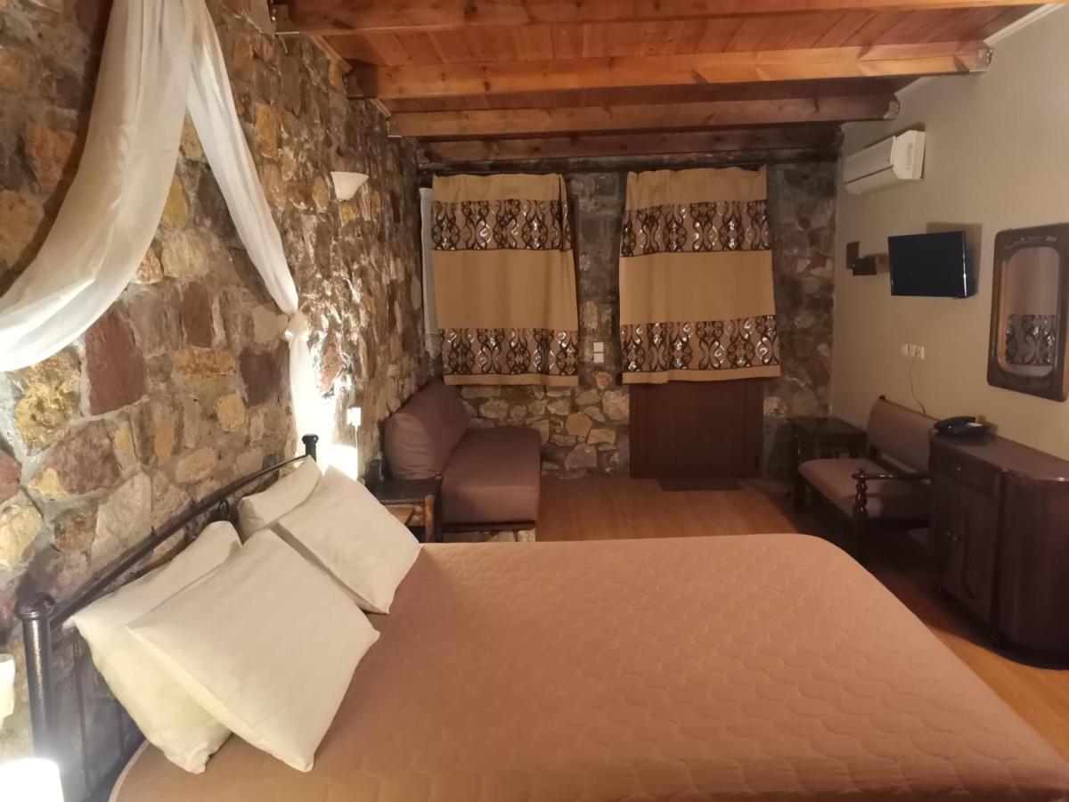 Aparthotel Ataviros Embonas