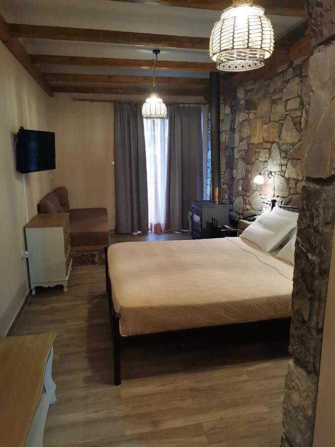 Ataviros Aparthotel 2*
