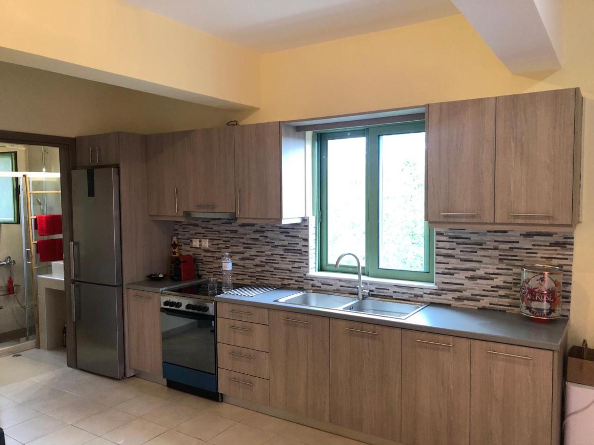 - Luxury Sea View “theodora” 54m2. Apartment Kakovatos