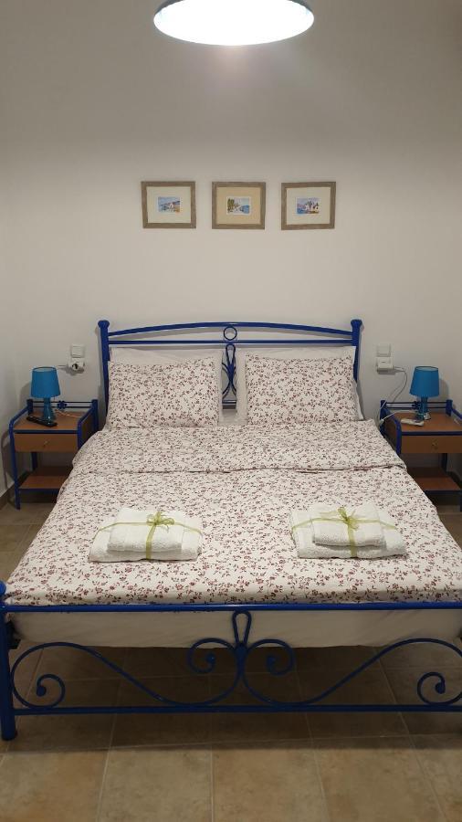The Howard Place - Entir With A Sea View For 5 Guests Apartment