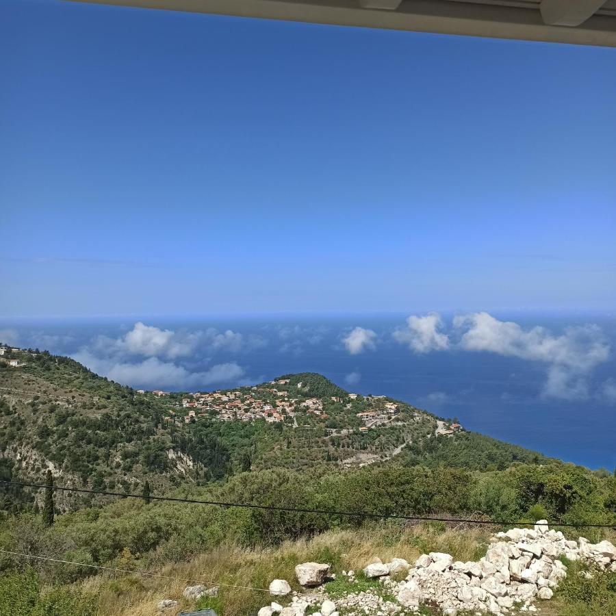 Villari Lefkas * Exanthia