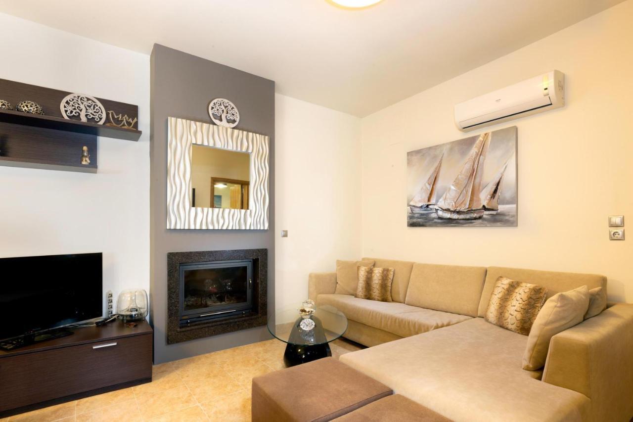 Antigone Estate Holiday home *