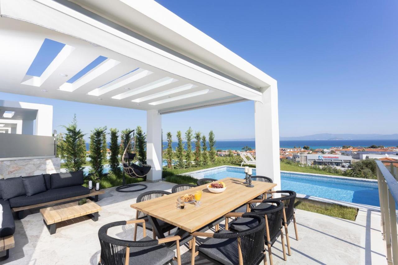 Mare - Private Pool, 4 Bdrms, Sea View, Bbq Villa *