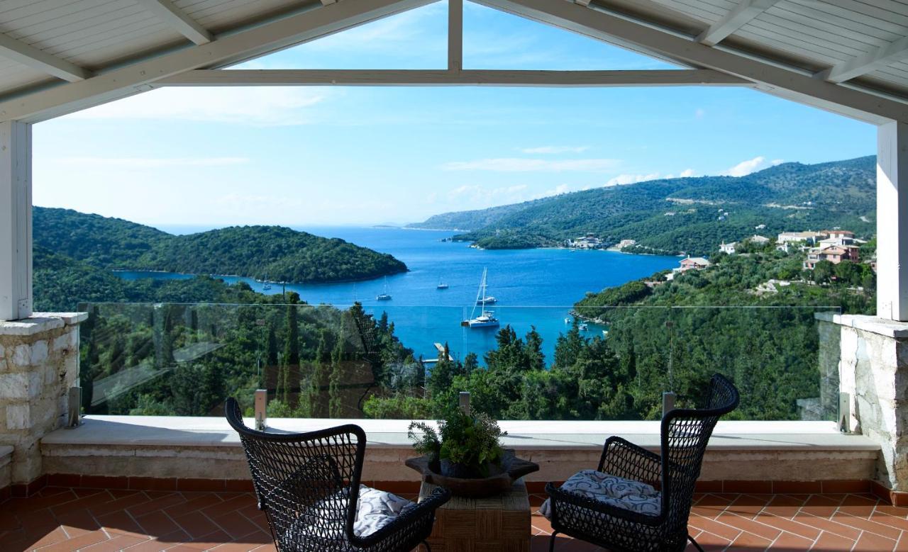 Luxurious 4 Bedroom Xris With Infinity Pool And Access
