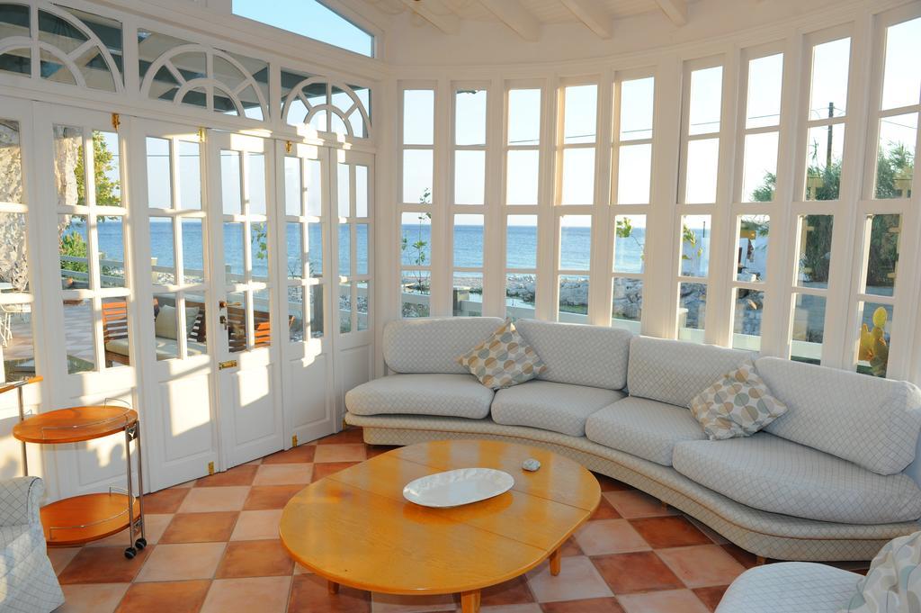 Villa Aeolos *