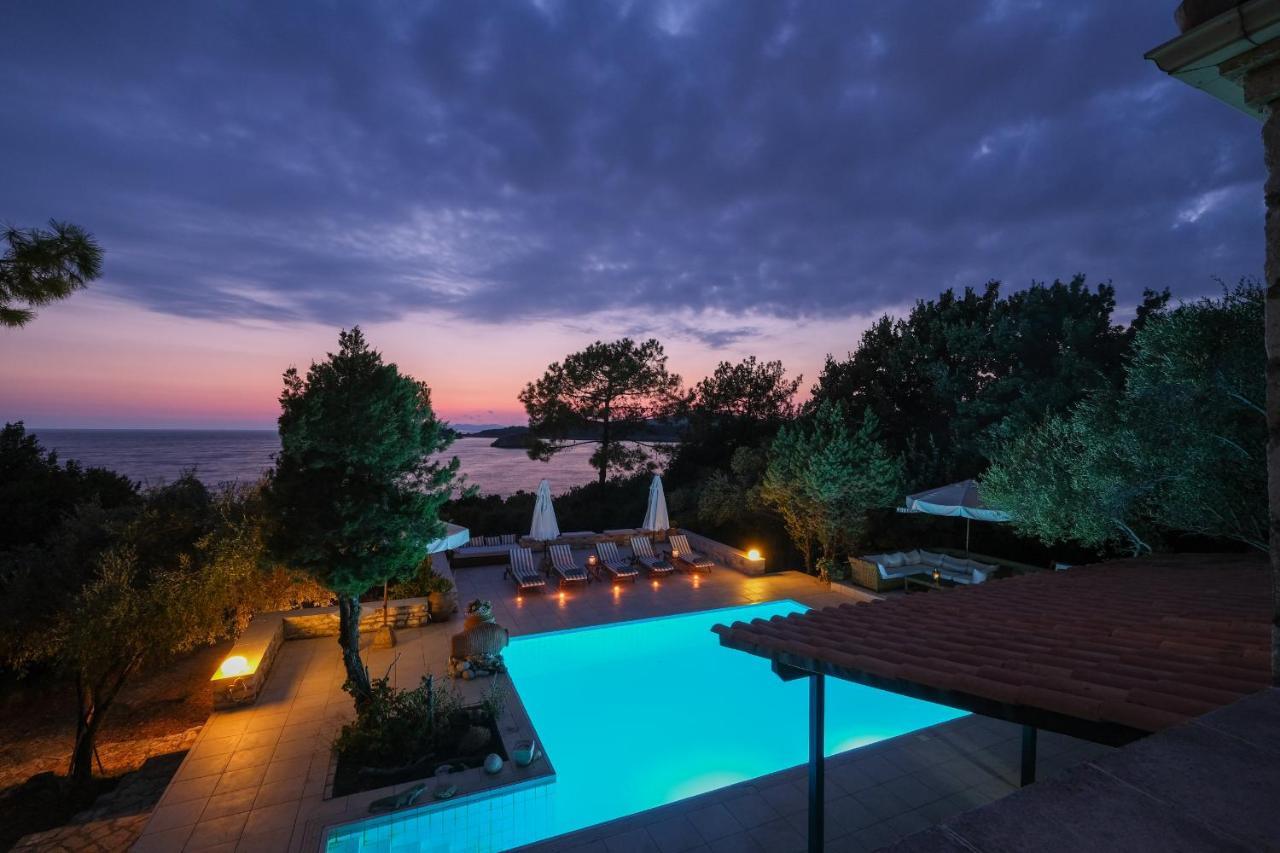 Villa Veneziana In *
