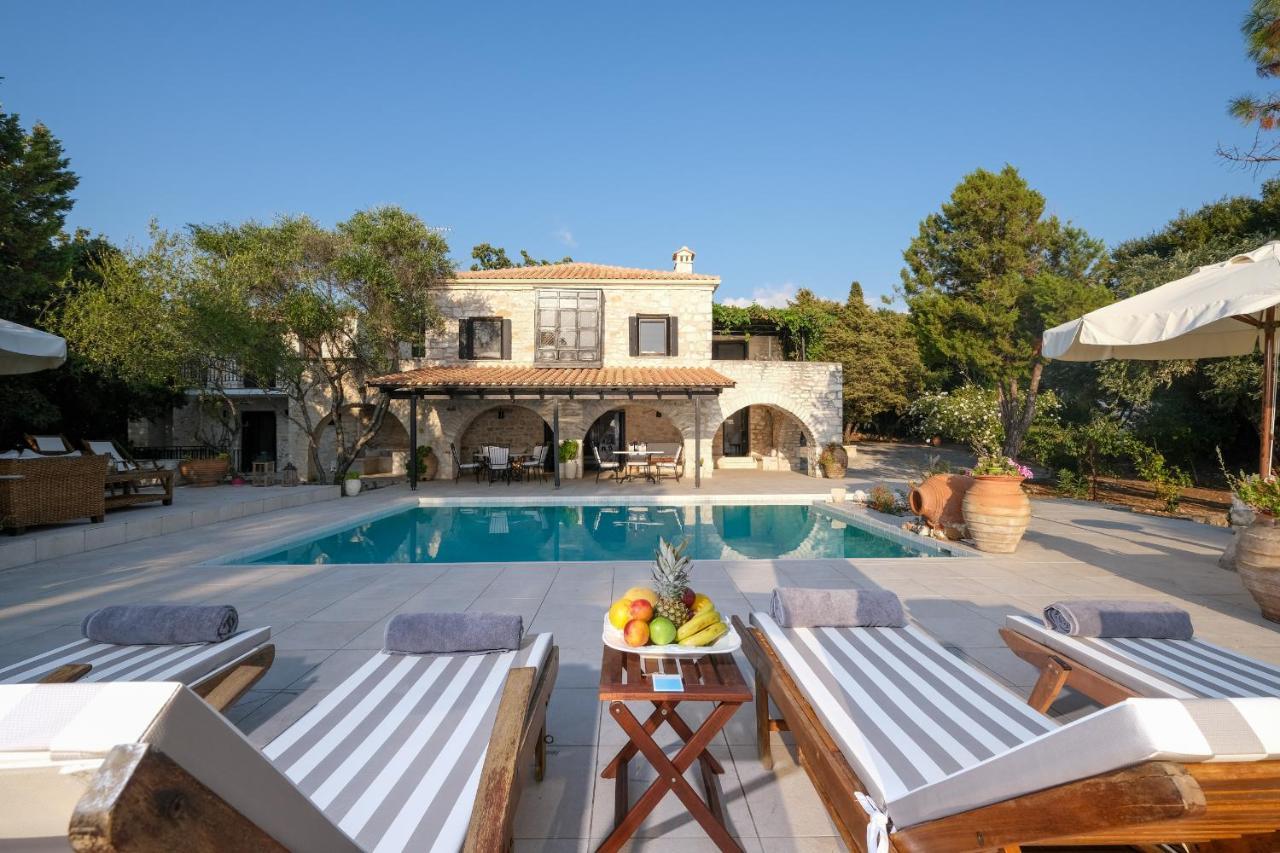 Villa Veneziana In *