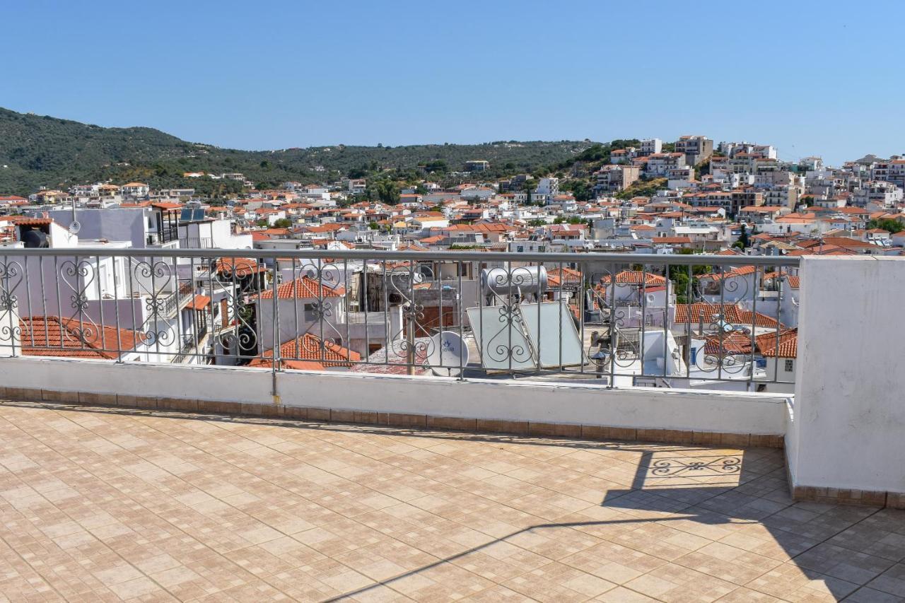 With The View * Skiathos Town
