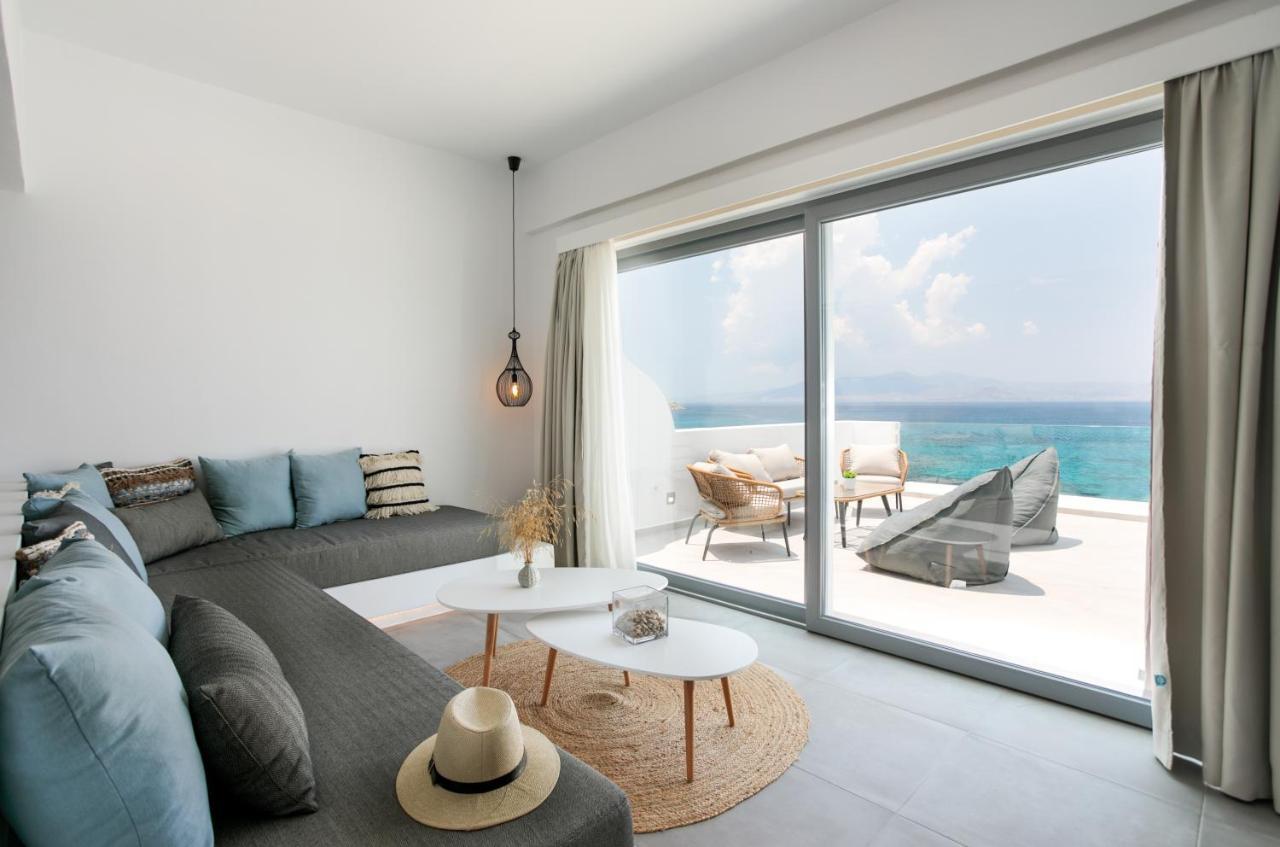 Seanfinity Beachfront Apartment