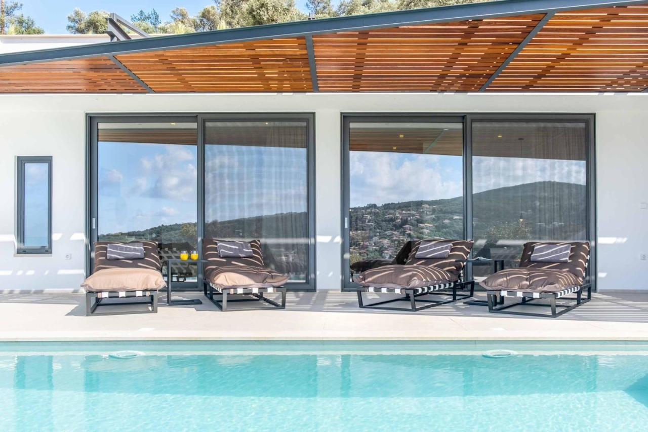 Beyond The Horizon Villa *