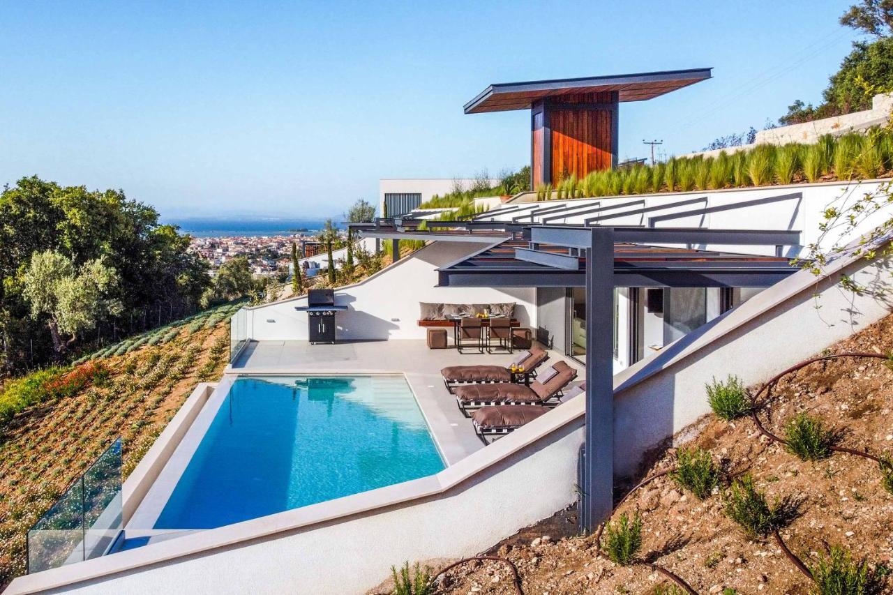 Villa Beyond The Horizon Lefkada City