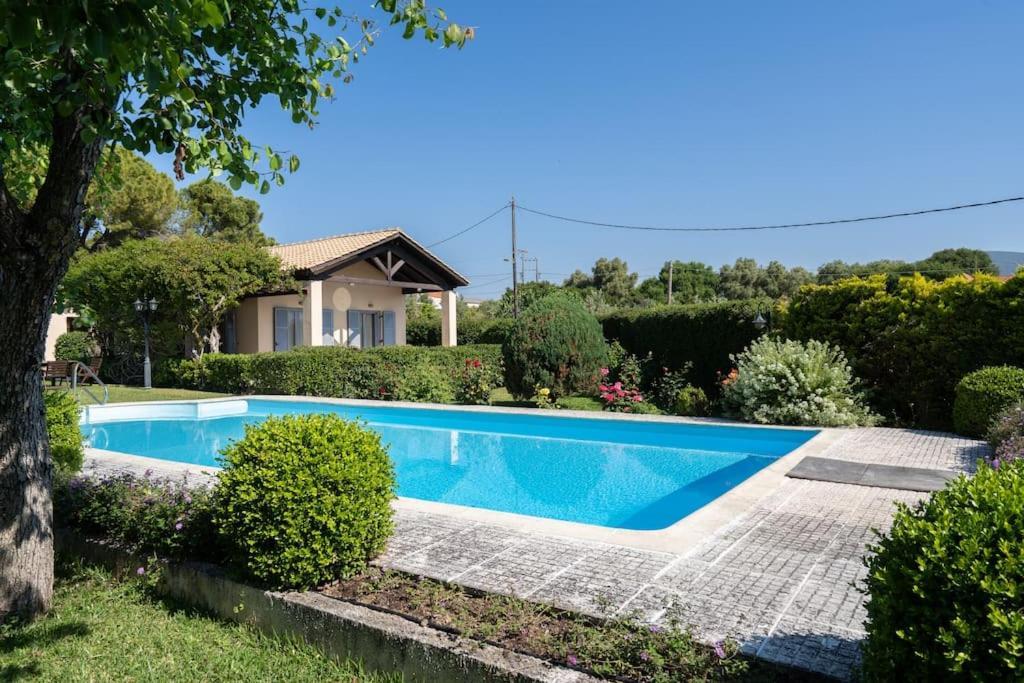 Villa Loukia *
