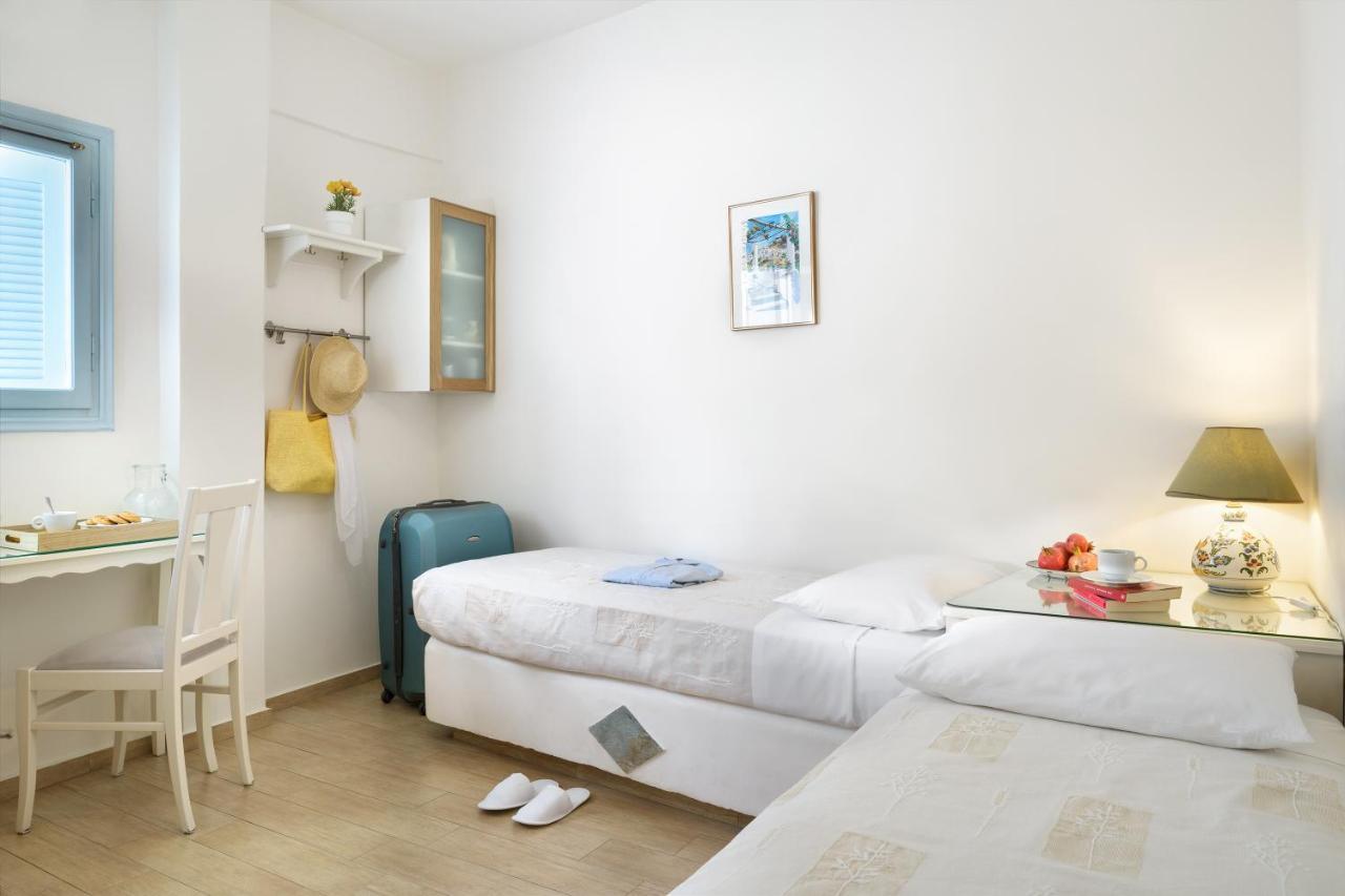 Hotel Perigiali 3*