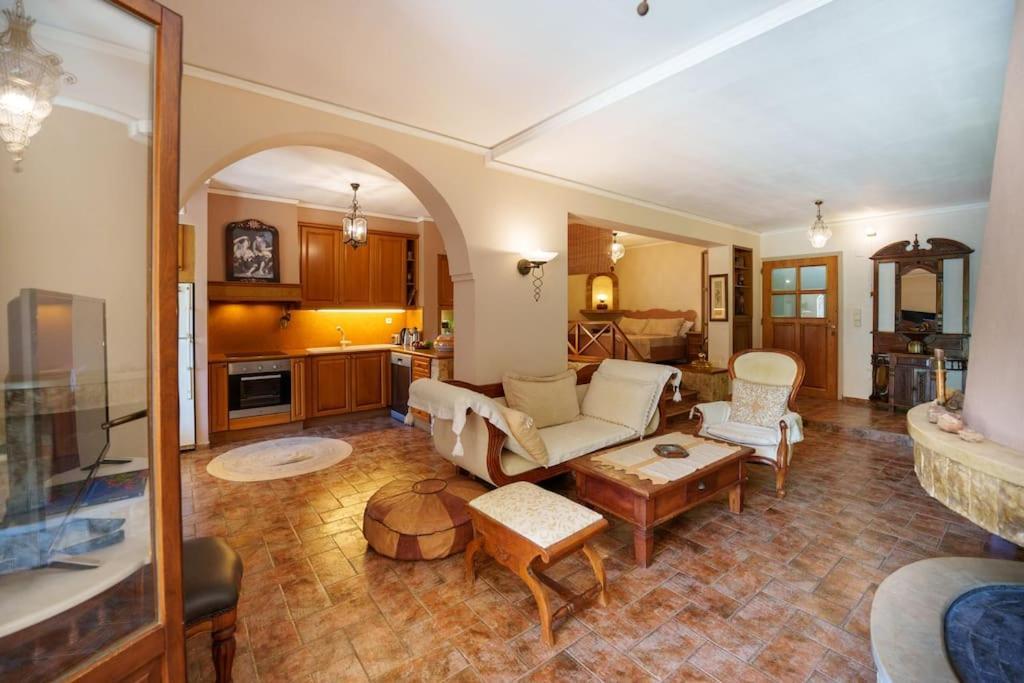 Apartment Four Seasons! Ligaria (Crete)