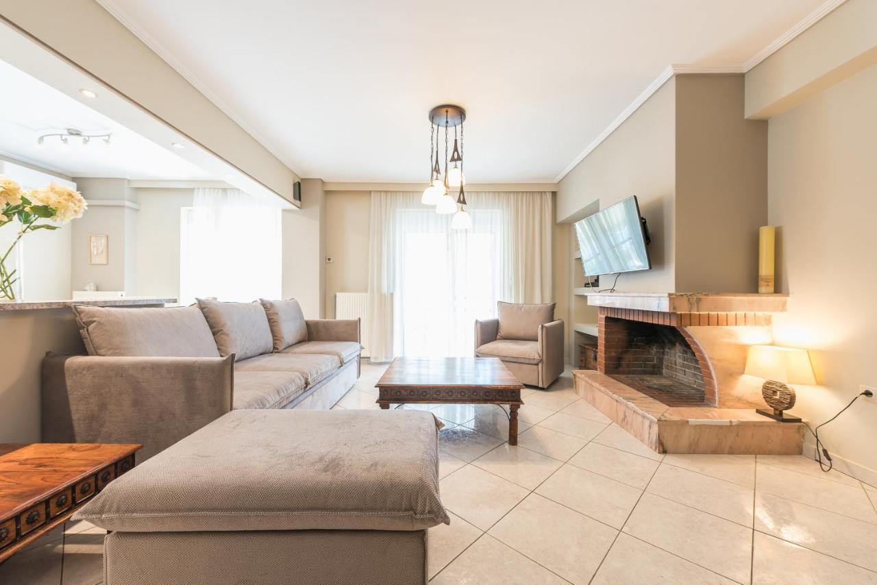 Luxury And Spacious For 6 Guests Apartment Athens