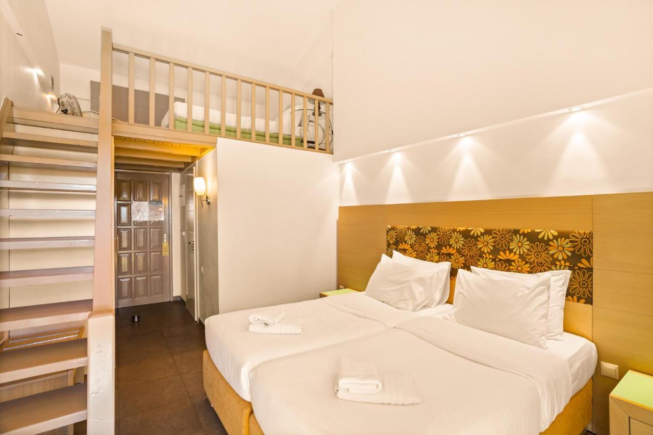 Aparthotel Kalogria 3*