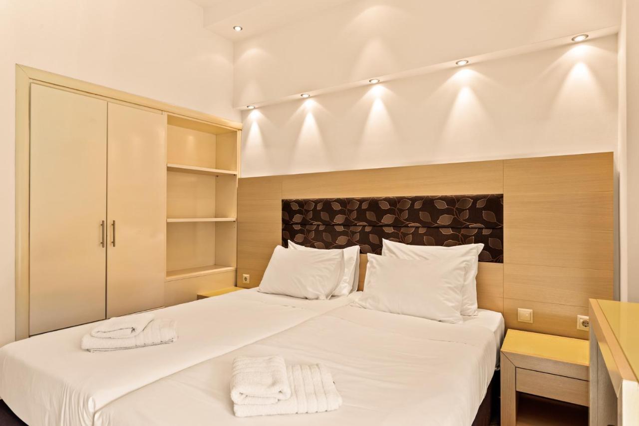 Kalogria Aparthotel