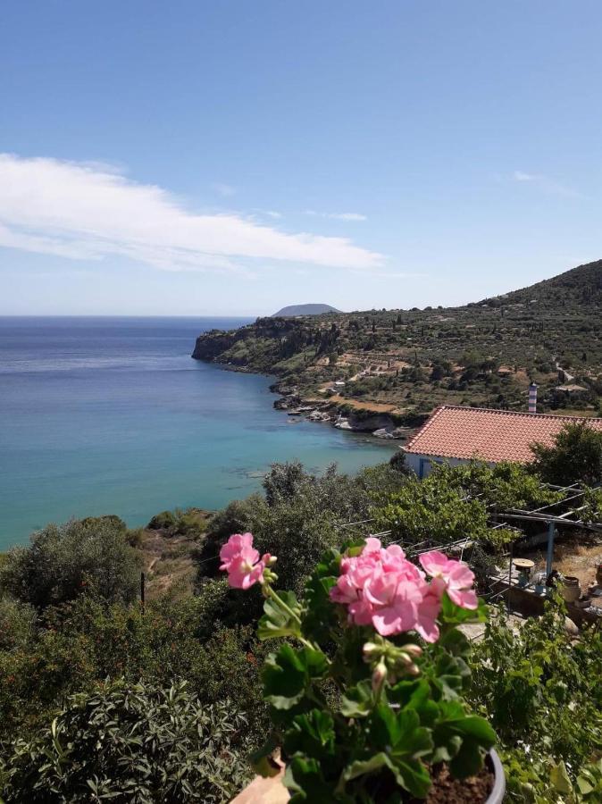 Giota & Antonia Koroni (Messinia)