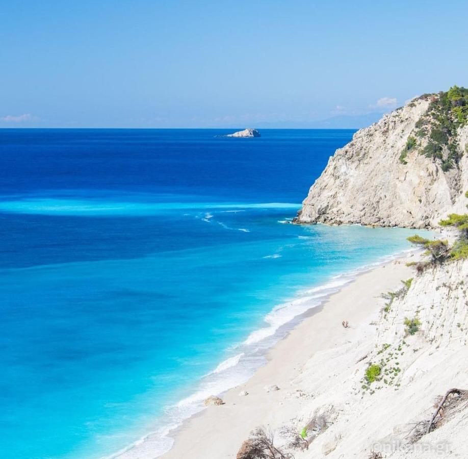 Villari Lefkas