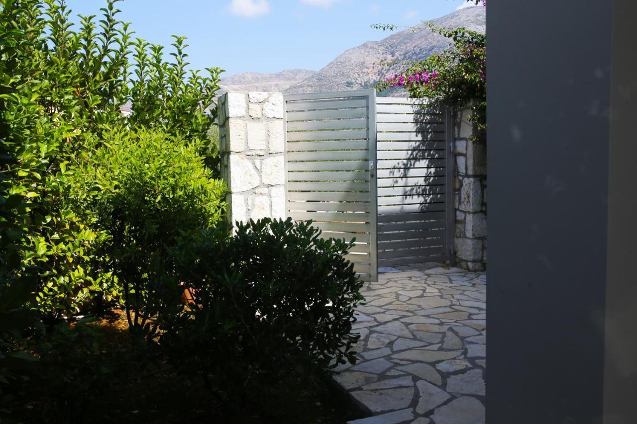 Amarianos Villa Agia Efimia
