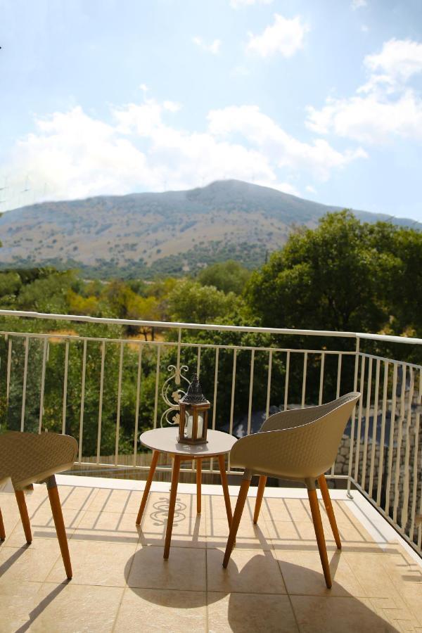Amarianos Villa *