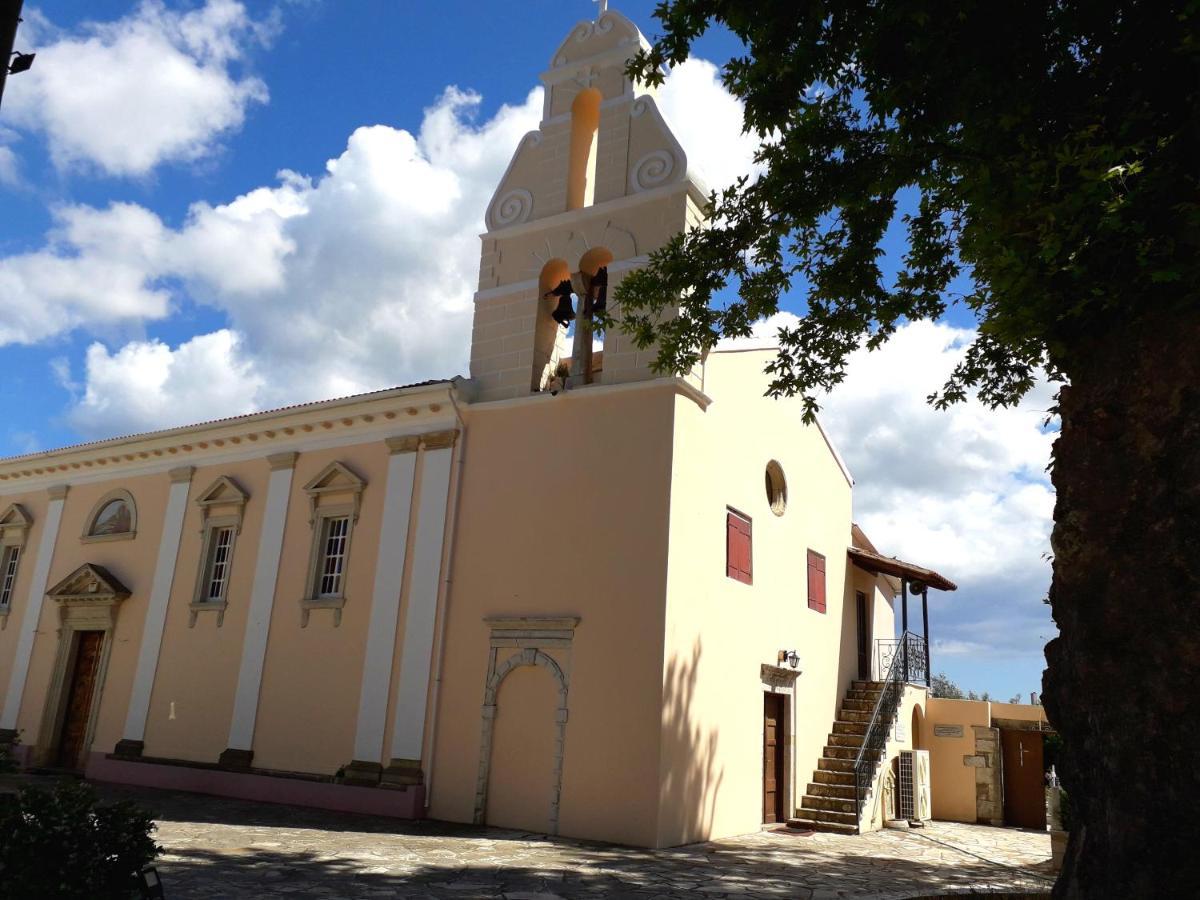 Aristidis * Lefkimmi (Corfu)
