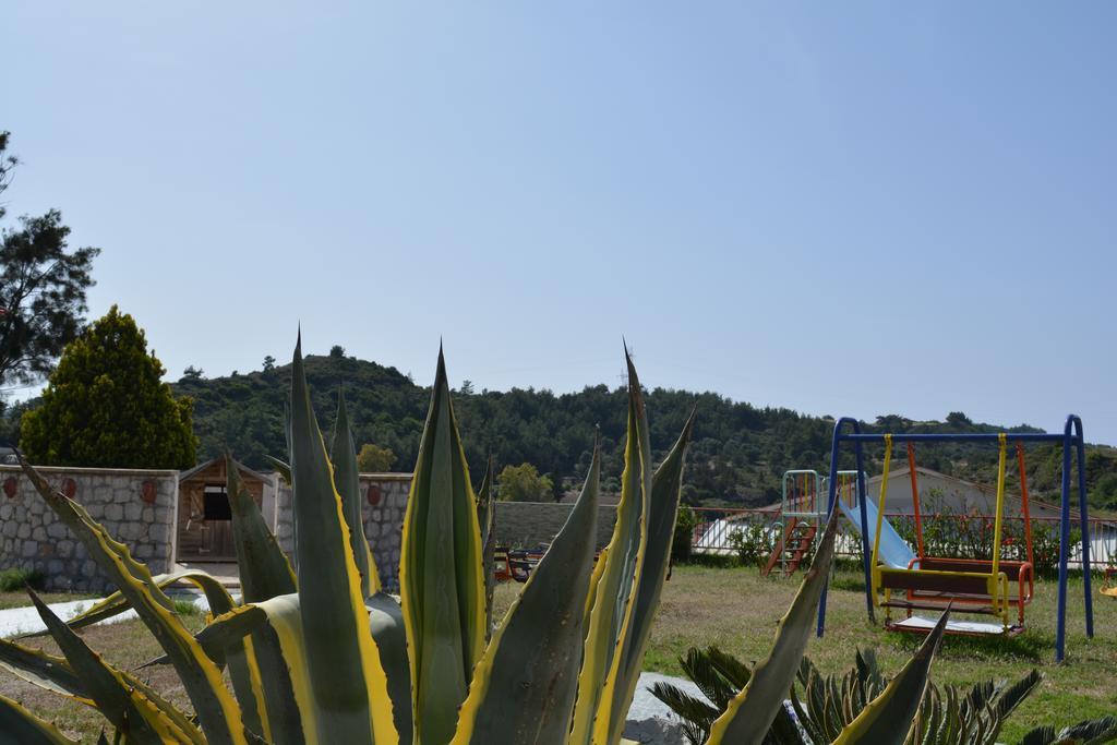 Holiday home Ambrosia House Tsairi