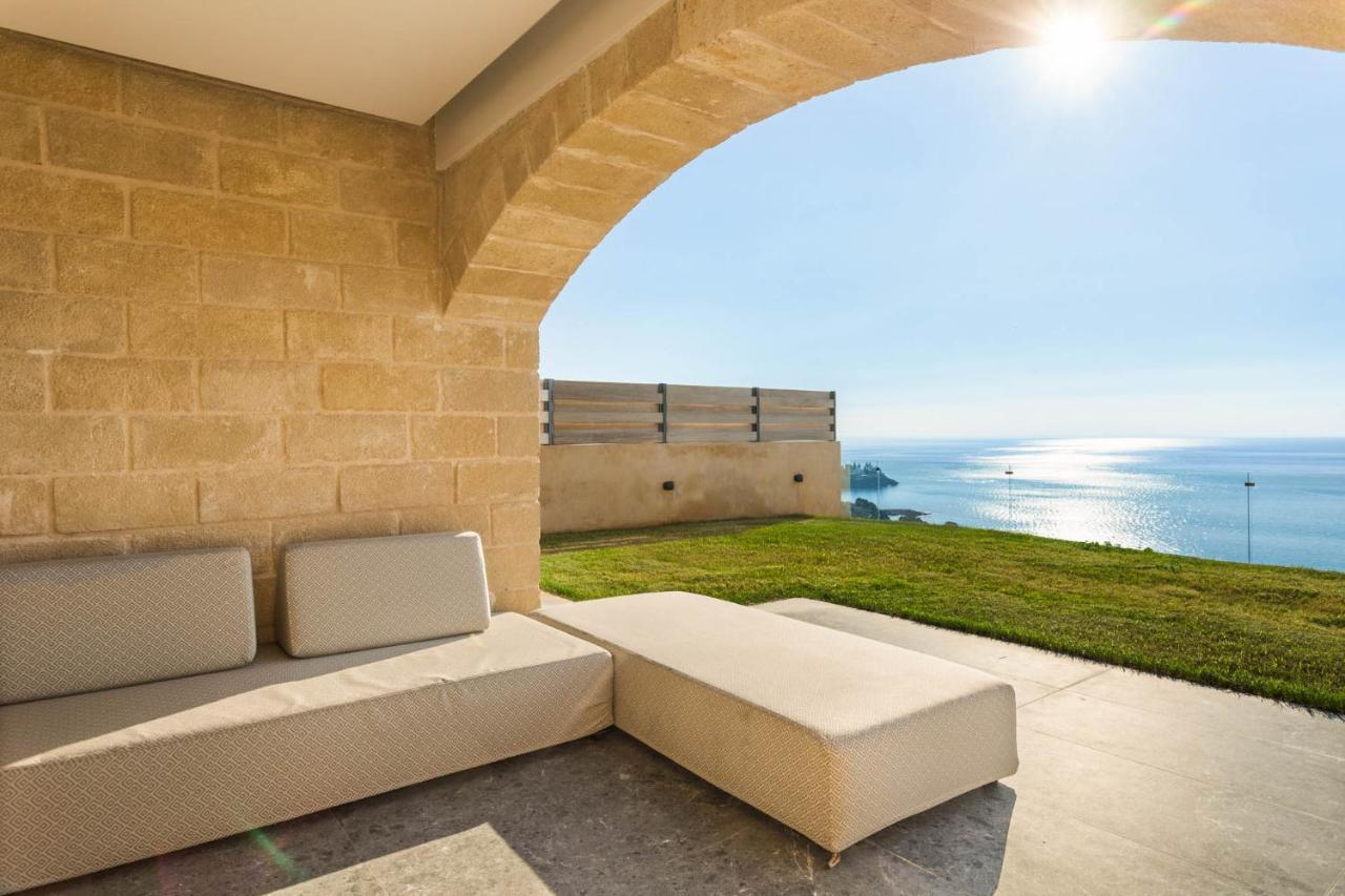 Villa Mani Theasis *