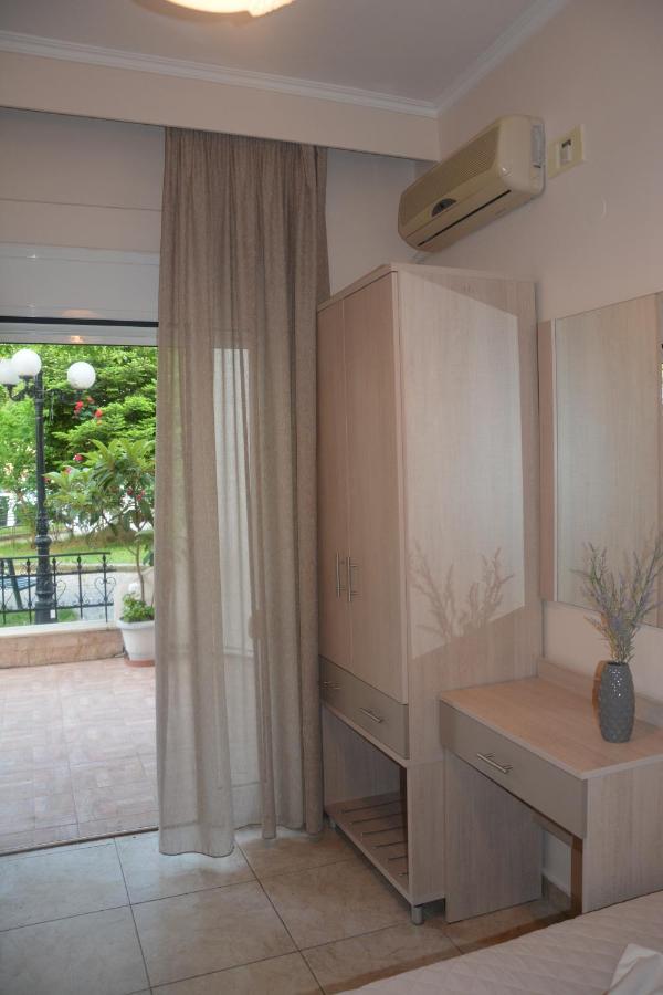 Achillion Aparthotel