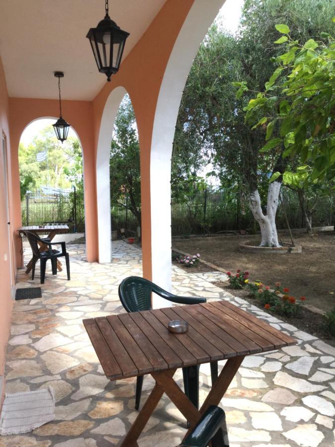 Aristidis * Lefkimmi (Corfu)