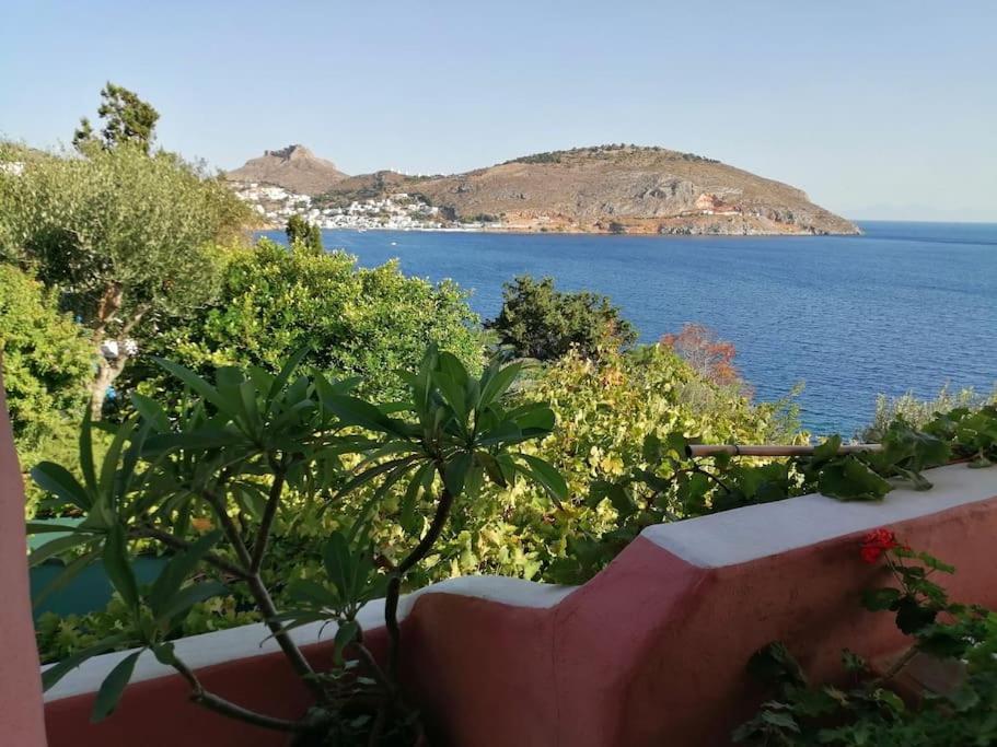 Casa Dei Melograni At Vourlidia Leros Holiday home *