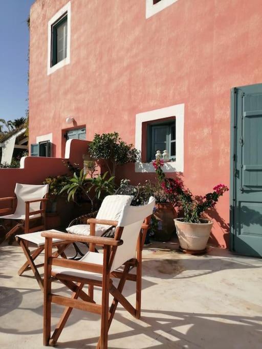 Holiday home Casa Dei Melograni At Vourlidia Leros *