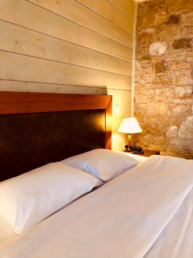Alpen House & 4*