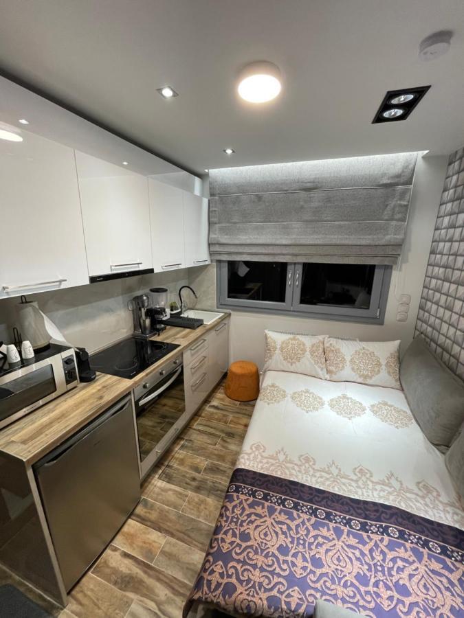 La Luxury Dafne Apartment Larissa