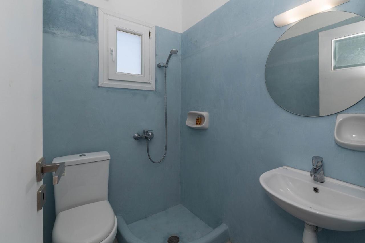 Manolis Aparthotel