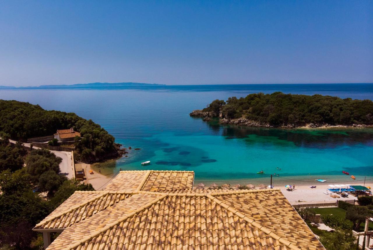 Prima Vista Beachfront Boutique 5*