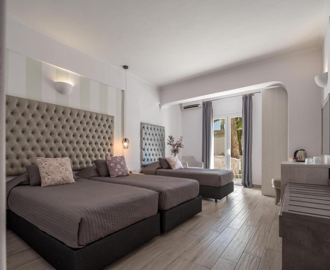 Daedalus Hotel 4*