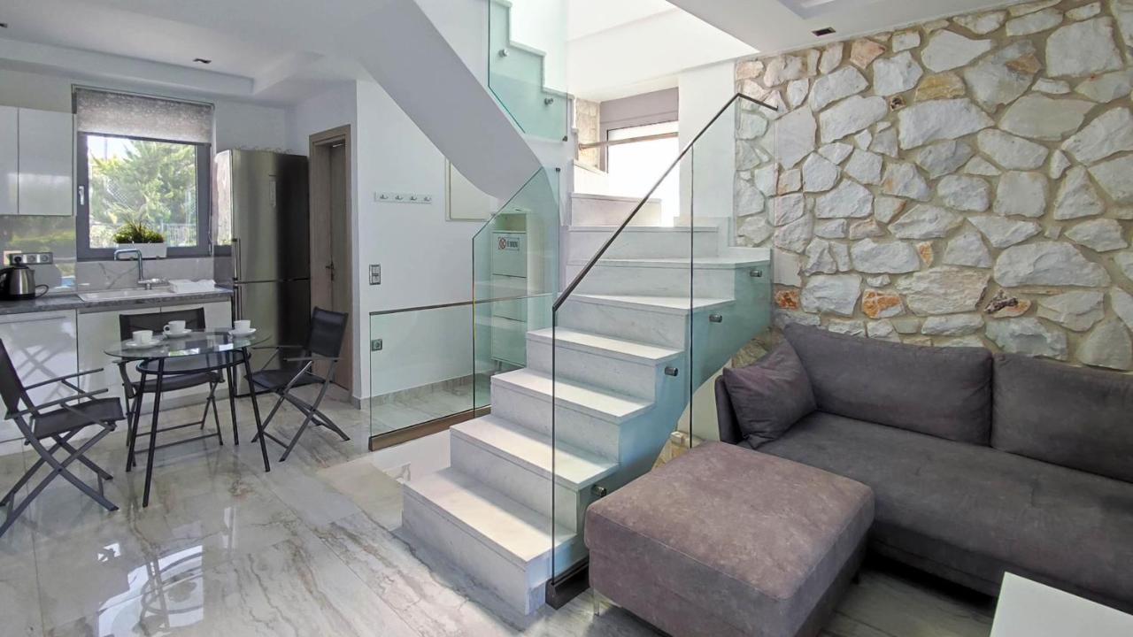 Marietta The First Villa Hanioti