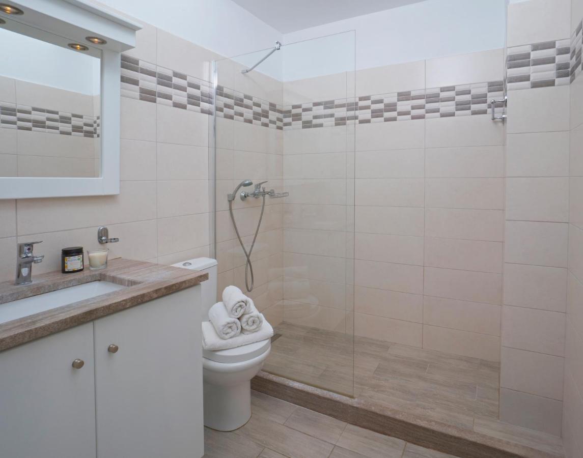 Vasso Sea View Residences Apartment *