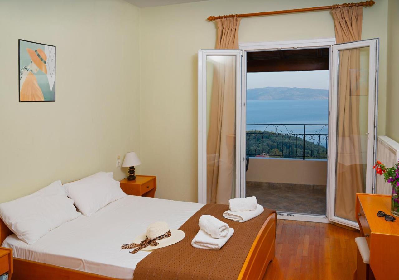Vasso Sea View Residences *
