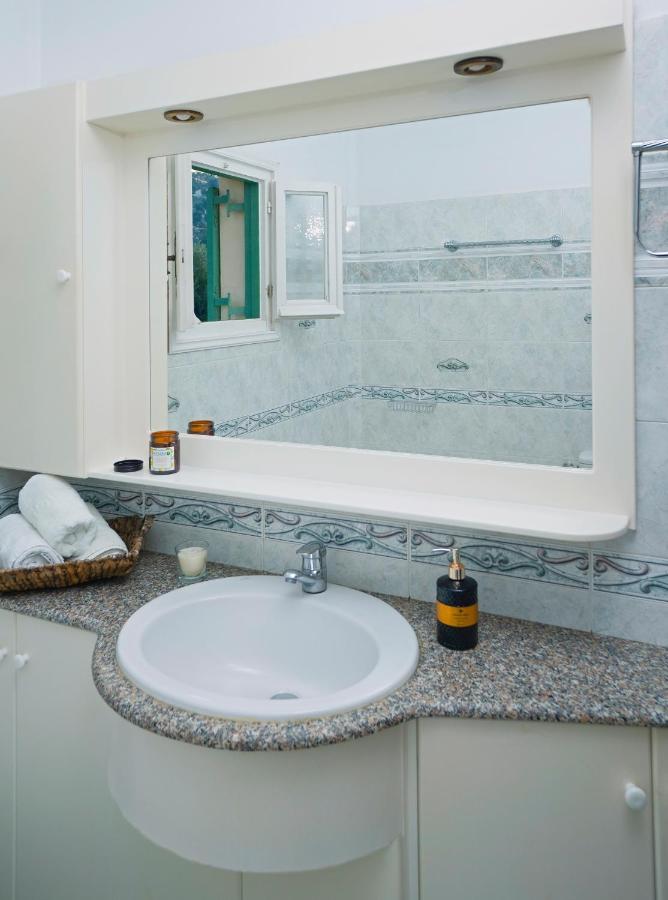 Apartment Vasso Sea View Residences