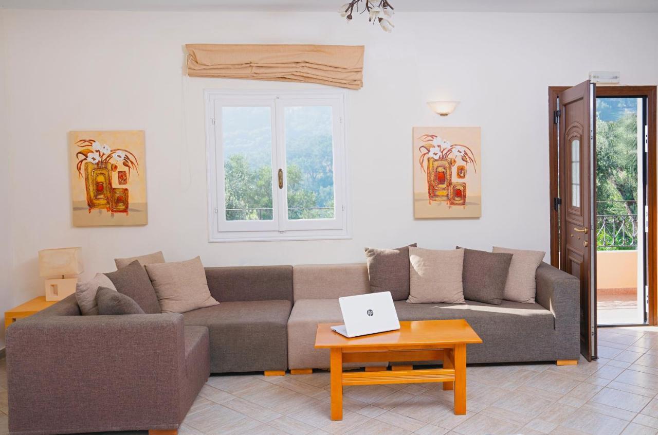 Vasso Sea View Residences Apartment *