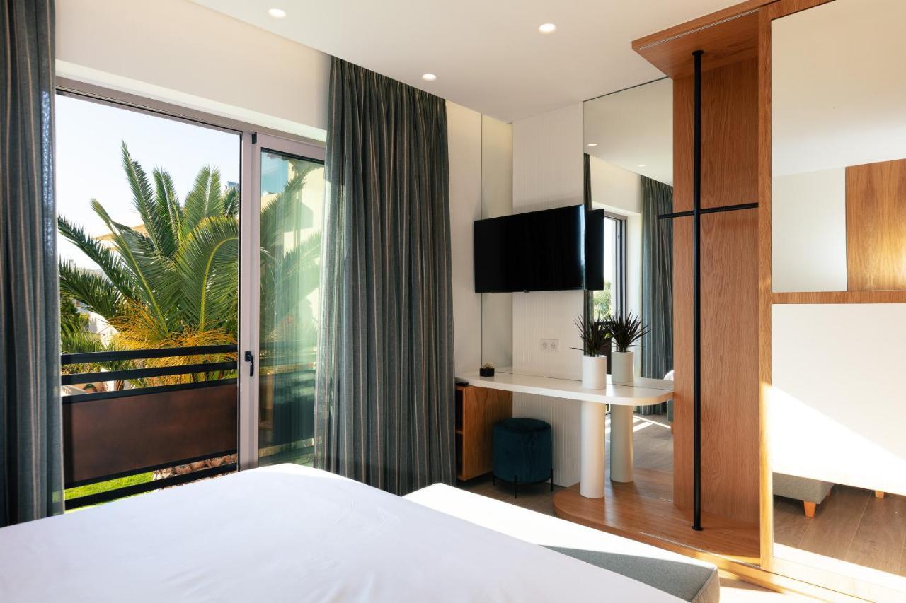 Macaw Luxury Residence, Daily Housekeeping Included!