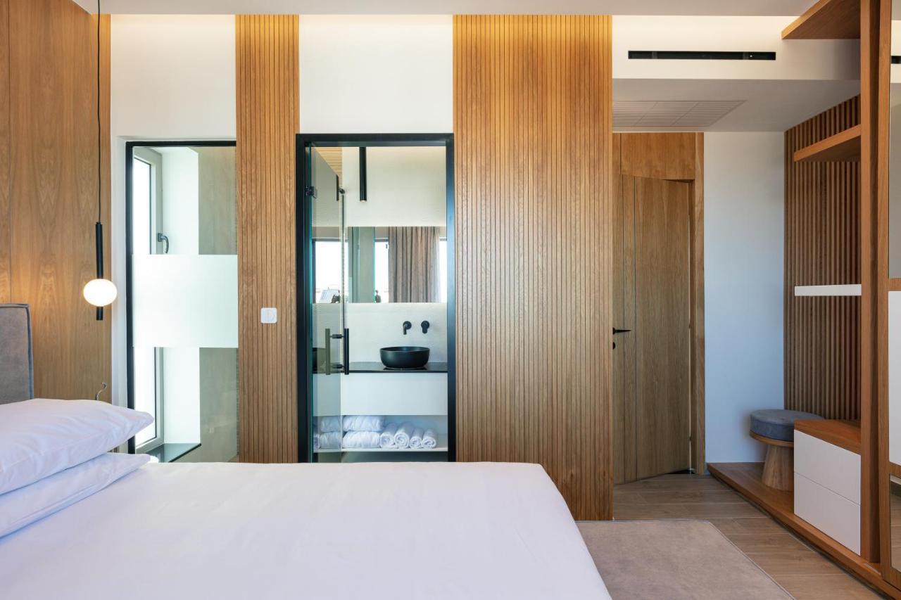 Macaw Luxury Residence, Daily Housekeeping Included! Villa Skaleta