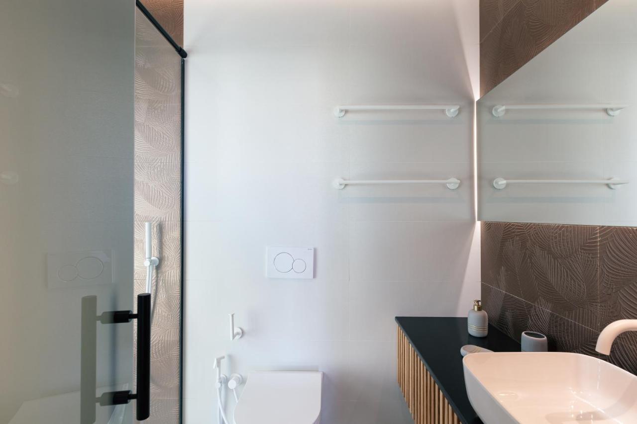 Macaw Luxury Residence, Daily Housekeeping Included! * Skaleta