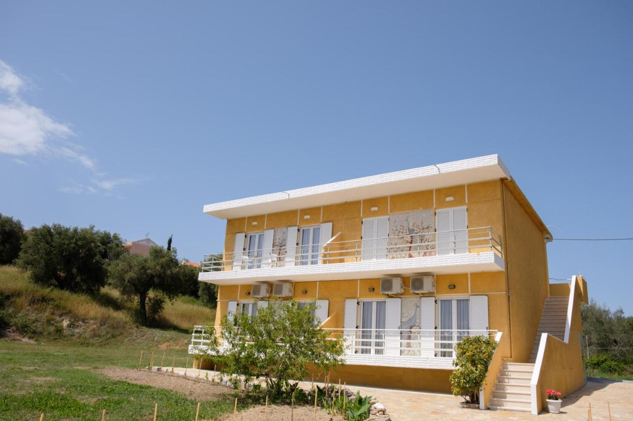 Spiti Lithero * Arillas (Corfu)